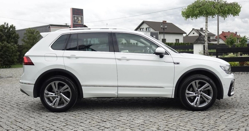 Volkswagen Tiguan cena 99700 przebieg: 175000, rok produkcji 2017 z Siemiatycze małe 667